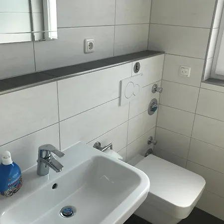 Apartament Haus Tulle - 2 Schnupp & Luette Mit Saisonstrandkorb Lubeka