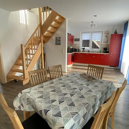 Haus Tulle - 2 Schnupp & Luette Mit Saisonstrandkorb 뤼베크